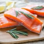 How Long Does Salmon Last In The Fridge