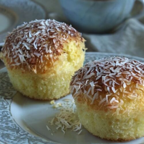 Portuguese Coconut Cakes Recipe