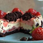 Strawberry Oreo Cheesecake Cup Recipe