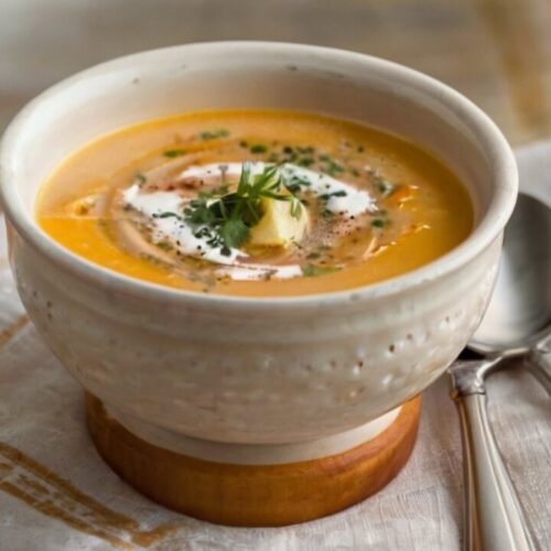 Easy Fall Pumpkin Soup Recipe