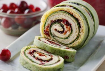 Christmas Cranberry Roll Ups Recipe