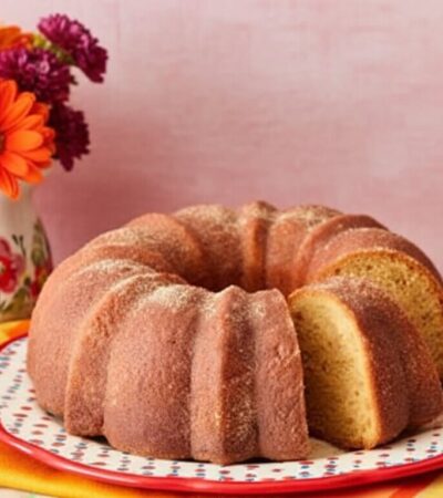 Pioneer Woman Apple Cider Doughnut Cake Recipe