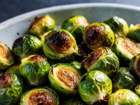 Honey Garlic Roasted Brussels Sprouts Recipe