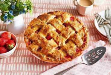 Pioneer Woman Strawberry Rhubarb Pie Recipe