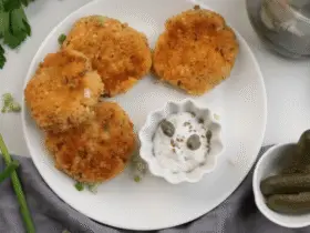 Paula Deen Salmon Cakes Recipe